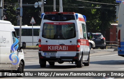 Mercedes-Benz Sprinter III serie
Eesti Vabariik - Repubblica di Estonia
Tallinna Kiirabi - Servizio Ambulanze Pubblico di Tallin
Parole chiave: Mercedes-Benz Sprinter_IIISerie Ambulanza