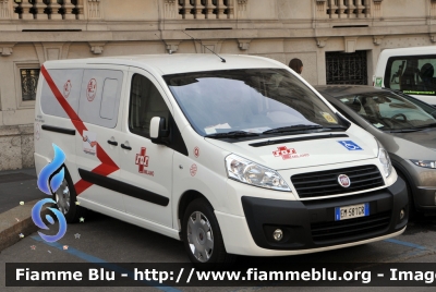 Fiat Scudo IV serie
SOS Milano 
 Q
Milano Marathon 2015
Parole chiave: Lombardia (MI) Servizi_sociali Fiat Scudo_IVserie