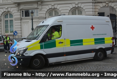 Mercedes-Benz Sprinter III serie restyle
Koninkrijk België - Royaume de Belgique - Königreich Belgien - Belgio
Croix Rouge de Belgique - Belgische Rode Krui
Parole chiave: Ambulanza Ambulance