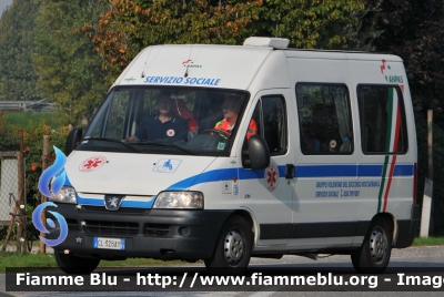 Peugeot Boxer II serie
Gruppo Volontari del Soccorso Roccafranca Ludiano BS
Parole chiave: Lombardia (BS) Servizi_sociali Peugeot Boxer_IIserie Reas_2012