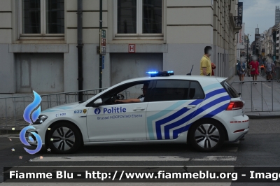 ??
Koninkrijk België - Royaume de Belgique - Königreich Belgien - Belgio
Police Locale Bruxelles Capitale Ixelles - Brussel Hoofdstad Elsene
