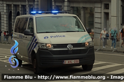 Volkswagen Transporter T6
Koninkrijk België - Royaume de Belgique - Königreich Belgien - Belgio
Police Locale Bruxelles Capitale Ixelles - Brussel Hoofdstad Elsene
