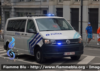 Volkswagen Transporter T6
Koninkrijk België - Royaume de Belgique - Königreich Belgien - Belgio
Police Locale Bruxelles Capitale Ixelles - Brussel Hoofdstad Elsene
