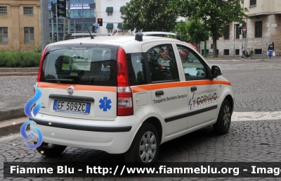 Fiat Nuova Panda I serie
Cormano Soccorso MI
Parole chiave: Lombardia (MI) Servizi_sociali Fiat Nuova_panda_iserie