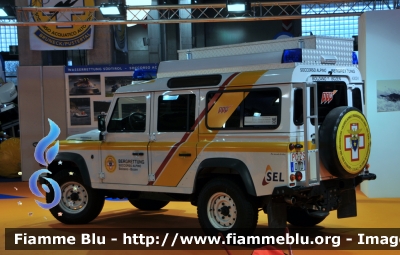 Land Rover Defender 110
Corpo Nazionale Soccorso Alpino
 Sezione Bolzano - Bozen
 PC ZS0TD
Parole chiave: Trentino_alto_adige (BZ) Protezione_civile civil_protect_2016 Land-Rover Defender_110