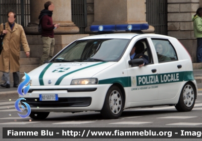 Fiat Punto II serie
Polizia Locale Veduggio con Colzano MB
25 Aprile 2015
Parole chiave: Lombardia (MB) Polizia_locale Fiat Punto_IIserie