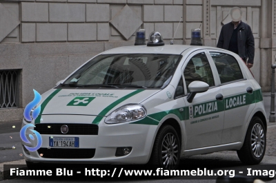 Fiat Grande Punto
Polizia Locale Cernusco sul Naviglio MI
POLIZIA LOCALE YA194AH
25 Aprile 2015
Parole chiave: Fiat Grande_Punto POLIZIALOCALEYA194AH