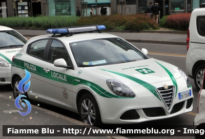 Alfa Romeo Nuova Giulietta
Polizia Locale Milano
POLIZIA LOCALE YA755AM
Decorazione Grafica Artlantis
EXPO 2015
Parole chiave: Lombardia (MI) Polizia_locale Alfa-Romeo Nuova_Giulietta POLIZIALOCALEYA755AM EXPO2015