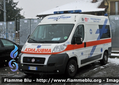 Fiat Ducato X250
Croce Bianca Milano
Sezione di Carugate MI
Allestimento Mariani Fratelli
M 144
Parole chiave: Lombardia (MI) Ambulanza Fiat Ducato_X250