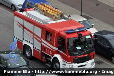 Volvo FL 290 IV serie
Vigili del Fuoco
 Comando Provinciale di Milano
 AutoPompaSerbatoio
 Allestimento BAI
 VF 27276
Parole chiave: Volvo FL_290_IVserie VF27276