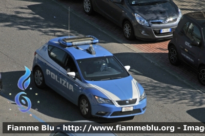 Seat Leon III serie 
Polizia di Stato
Squadra Volante
Allestita Nuova Carrozzeria Torinese
Decorazione Grafica Artlantis
POLIZIA M2044
