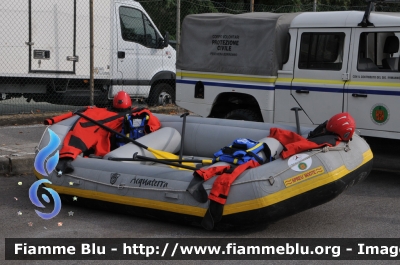 Gommone
Corpo Volontari Protezione Civile
Peschiera Borromeo MI
Parole chiave: Lombardia (MI) Protezione_civile