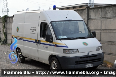 Fiat Ducato II serie
Corpo Volontari Protezione Civile
Peschiera Borromeo MI
Parole chiave: Lombardia (MI) Protezione_civile Fiat Ducato_IIserie