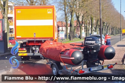 Mercedes-Benz Actros II serie
České Republiky - Czech Republic - Repubblica Ceca
Hasičský záchranný sbor České republiky 
Parole chiave: PieModex 2018