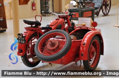 Bmw R71 1939
Francia - France
Musée du Sapeur Pompier d'Alsace
