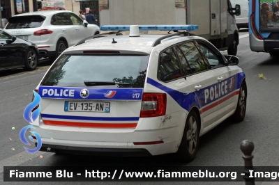 Skoda Octavia Wagon V serie
France - Francia
Police Nationale
