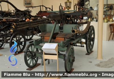 Pompa a mano
Francia - France
Musée du Sapeur Pompier d'Alsace
