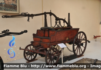 Pompa a mano
Francia - France
Musée du Sapeur Pompier d'Alsace
