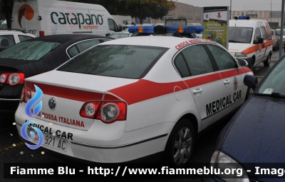 Volkswagen Passat VI serie 
Croce Rossa Italiana 
Comitato Provinciale Macerata
CRI 921AC
Parole chiave: Reas_2013 Marche (MC) Automedica Volkswagen Passat_VIserie CRI921AC