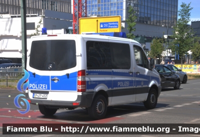 Mercedes-Benz Sprinter III serie restyle
Bundesrepublik Deutschland - Germania
Bundespolizei - Polizia di Stato
