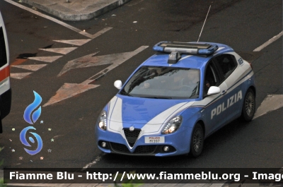 Alfa Romeo Nuova Giulietta restyle
Polizia di Stato
Allestimento NCT Nuova Carrozzeria Torinese
Decorazione Grafica Artlantis
POLIZIA M1397
Parole chiave: Alfa Romeo Nuova_Giulietta POLIZIAM1397