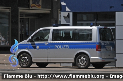 Volkswagen Transporter T6
Bundesrepublik Deutschland - Germania
Landespolizei Freie Stadt Berlin-
Polizia territoriale Città di Berlino
