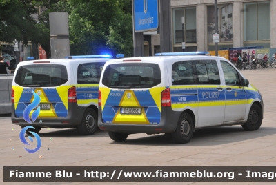 Mercedes-Benz Vito III serie
Bundesrepublik Deutschland - Germania
Landespolizei Freie Stadt Berlin-
Polizia territoriale Città di Berlino
