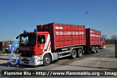 Mercedes-Benz Actros II serie
Grand-Duché de Luxembourg - Großherzogtum Luxemburg - Grousherzogdem Lëtzebuerg - Lussemburgo
Protection Civile
Parole chiave: Mercedes-Benz Actros_IIserie PieModex_2018