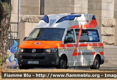 Volkswagen Transporter T6
Bundesrepublik Deutschland - Germany - Germania
Deutsches Rotes Kreuz
Croce Rossa Tedesca Colonia
Parole chiave: Ambulanza Ambulance Volkswagen Transporter_T6