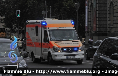 Mercedes-Benz Sprinter III serie restyle
Bundesrepublik Deutschland - Germania
Malteser Berlin
Parole chiave: Ambulance Ambulanza