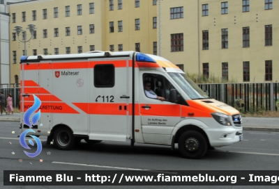 Mercedes-Benz Sprinter III serie restyle
Bundesrepublik Deutschland - Germania
Malteser Berlin
Parole chiave: Ambulance Ambulanza