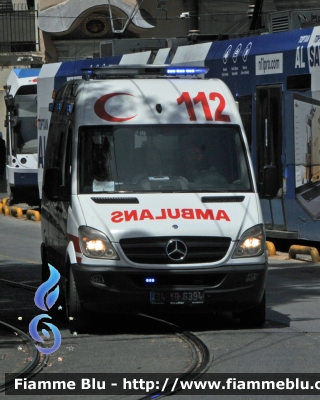 Mercedes-Benz Sprinter III serie
Türkiye Cumhuriyeti - Turchia
T.C. Sağlık Bakanlığı - Ministero della Salute
Parole chiave: Mercedes-Benz Sprinter_IIIserie Ambulanza Ambulance