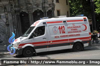 Mercedes-Benz Sprinter III serie
Türkiye Cumhuriyeti - Turchia
T.C. Sağlık Bakanlığı - Ministero della Salute
Parole chiave: Mercedes-Benz Sprinter_IIIserie Ambulanza Ambulance