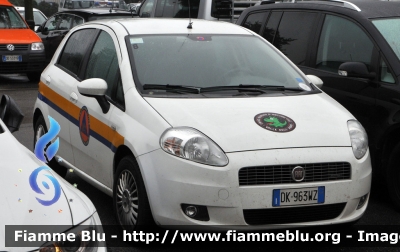 Fiat Grande Punto
Vol. Prot. Civ. Valle dell'Agno VI
Parole chiave: Reas_2013 Veneto (VI) Protezione_civile Fiat Grande_Punto