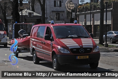 Mercedes-Benz Vito II serie
Grand-Duché de Luxembourg - Großherzogtum Luxemburg - Grousherzogdem Lëtzebuerg - Lussemburgo
Protection Civile
Parole chiave: PieModex 2018