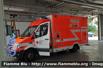 Mercedes-Benz Sprinter III serie
Bundesrepublik Deutschland - Germania
Deutsches Rotes Kreuz Koln
Croce Rossa Tedesca Colonia
Parole chiave: Ambulanza Ambulance Mercedes-Benz Sprinter_IIIserie