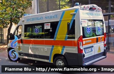 Fiat Ducato X290
Misericordia Segrate (MI)
Automezzo numero: 33
Allestita Mobitecno
Parole chiave: Lombardia (MI) Ambulanza Fiat Ducato_X290