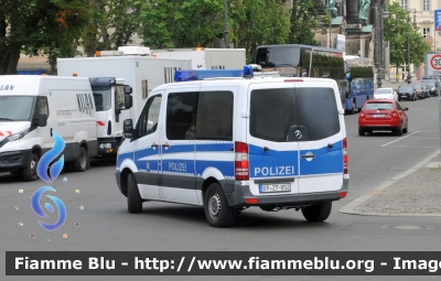 Mercedes-Benz Sprinter III serie restyle
Bundesrepublik Deutschland - Germania
Bundespolizei - Polizia di Stato
