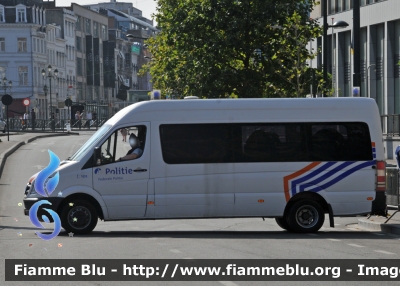 Mercedes-Benz Sprinter III serie
Koninkrijk België - Royaume de Belgique - Königreich Belgien - Belgio
Police Fédérale
Parole chiave: Mercedes-Benz Sprinter_IIIserie