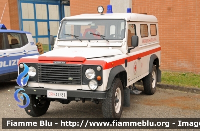 Land Rover Defender 110
Croce Rossa Italiana
Comitato Comitato Locale Soragna PR
CRI A1781
Parole chiave: Emilia_Romagna (PR) Protezione_civile Land-Rover Defender_110 CRIA1781