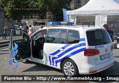 Volkswagen Touran II serie
Koninkrijk België - Royaume de Belgique - Königreich Belgien - Belgio
Police Locale Alost - Aalst
