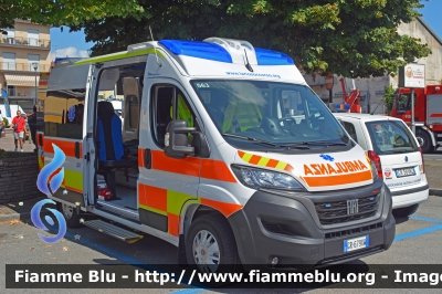 Fiat Ducato X290 restyle
Associazione volontaria LarioSoccorso Erba
"LARERB_563"
Allestita Mariani Fratelli
Parole chiave: Lombardia (CO) Ambulanza Fiat Ducato_X290_restyle