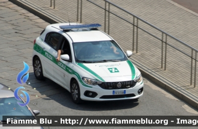 Fiat Nuova Tipo 5 porte
Polizia Locale
Comune di Milano
Allestita Focaccia
POLIZIA LOCALE YA613AB
Parole chiave: Lombardia (MI) Polizia_Locale POLIZIALOCALEYA613AB Fiat Nuova_Tipo 5_porte