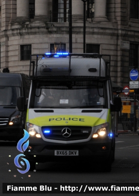 Mercedes-Benz Sprinter III serie 
Great Britain - Gran Bretagna
London Metropolitan Police
