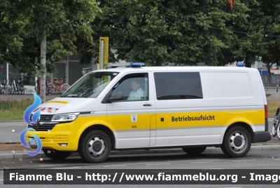 Volkswagen Transporter T6

Bundesrepublik Deutschland - Germania
Betriebsaufsicht Berlin Verkehrsbetriebe (BVG) - Azienda Trasporti Pubblici Berlino
