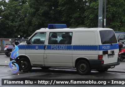 Volkswagen Transporter T4
Bundesrepublik Deutschland - Germania
Bundespolizei - Polizia di Stato
