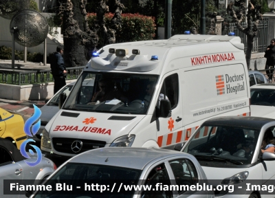 Mercedes-Benz Sprinter III serie 
Ελληνική Δημοκρατία - Grecia
Doctor's Hospital 
Parole chiave: Ambulanza Mercedes-Benz Sprinter_IIIserie