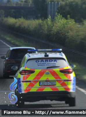 Hyundai ?
Èire - Ireland - Irlanda
An Garda Sìochàna
