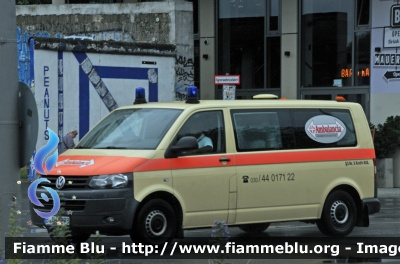 Volkswagen Transporter T6
Bundesrepublik Deutschland - Germany - Germania
Ambulancia Krankentrasport Berlin
Parole chiave: Ambulanza Ambulance