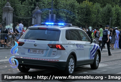 Volkswagen Tiguan
Koninkrijk België - Royaume de Belgique - Königreich Belgien - Belgio
Police Locale Bruxelles Capitale Ixelles - Brussel Hoofdstad Elsene
Parole chiave: Volkswagen Tiguan